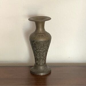 Vintage India gold brass small floral embossed etched vase